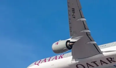 Aerolínea Qatar Airways. 