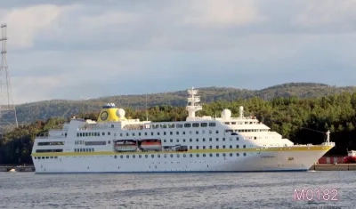 El MS Hamburg, de la línea alemana Plantours Kreuzfahrten. 