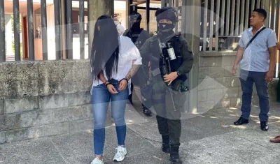 La mujer fue llevada por la Policía a valoración a Medicina Legal. 