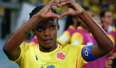 Linda Caicedo con la selección colombiana.