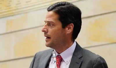 Mauricio Gómez, senador.