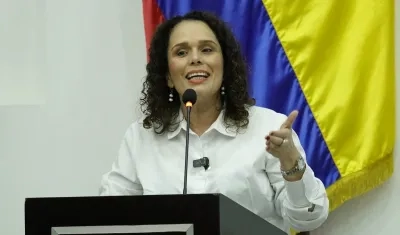 La Ministra de Transporte, María Constanza García.