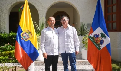 El Presidente Gustavo Petro y el Presidente del Consejo de Transición de la República de Haití, Leslie Voltaire.