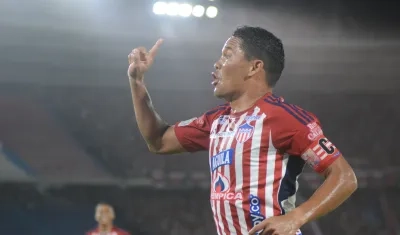 Carlos Bacca suma 24 goles con Junior en el año.