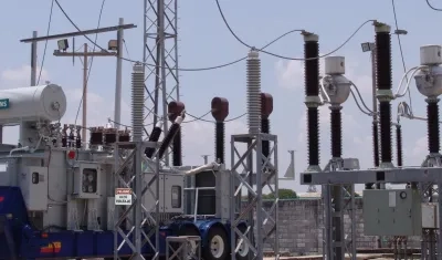 Estos contratos permitirían reducir la exposición de Air-e en el mercado de la energía en bolsa. 