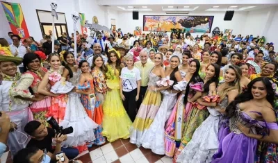 Con una inversión de $1.366.742.856 371, se beneficiaron 371 hacedores culturales que fueron utilizados en proyectos artísticos y culturales a lo largo del año.