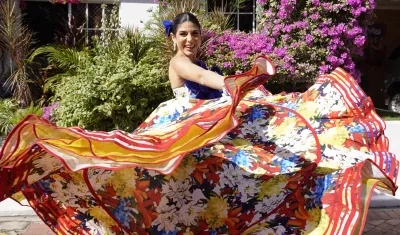 Alexsandra Estarita Villa, Reina del Carnaval de la 44.