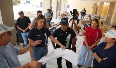 Alcalde Alejandro Char durante los recorridos de inspección de la obra.