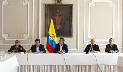 El Presidente de la República, Gustavo Petro, con su equipo de Gobierno.