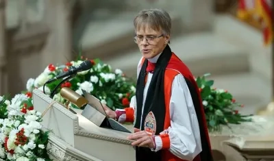 La obispa episcopaliana Mariann Edgar Budde.