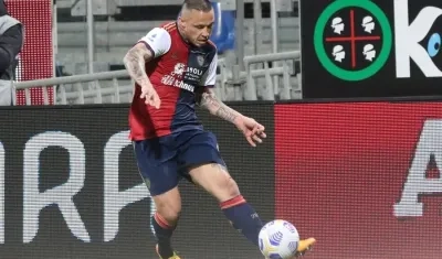 Radja Nainggolan cuando jugaba con el Cagliari.