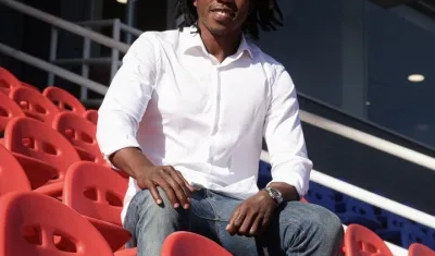 Carlos 'La Roca' Sánchez en su anuncio como nuevo director de fútbol de San Lorenzo.