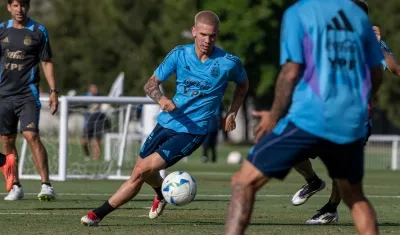 Integrantes de la selección Argentina sub-20 durante un entrenamiento en el predio de Ezeiza.