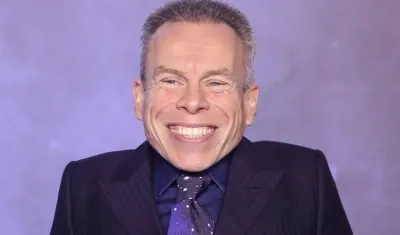 Warwick Davis.