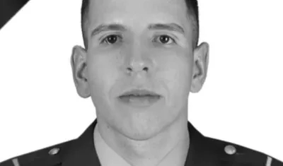 Teniente Nicolás Andrés Reyes Valencia.