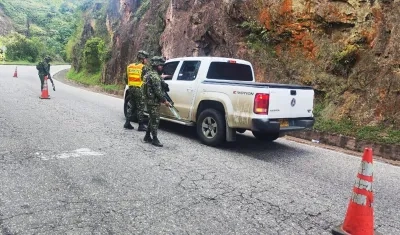 Soldados del Ejército en carreteras del Norte de Santander.