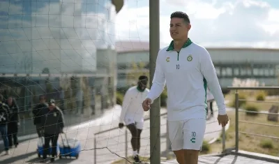 James Rodríguez entrenó este martes por primera vez con el León. 