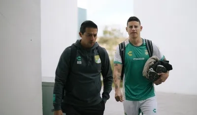 James Rodríguez a su llegada a 'La Esmeralda', lugar de entrenamiento del León.