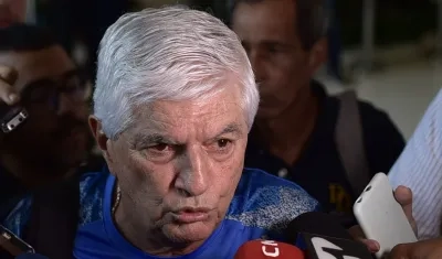 Julio Comesaña, extécnico del Junior opinó sobre el tema James Rodríguez. 