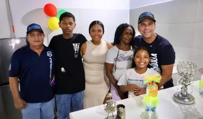 Momentos de la entrega del mejoramiento de vivienda en el Por Fin.