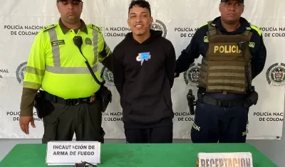 Breiner Josué Castro Vélez, alias 'Mono cachete', salió sonriente en la foto de la captura.