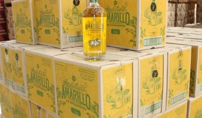 Aguardiente Amarillo de Manzanares.