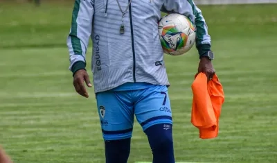 Alexis García en un entrenamiento con La Equidad.