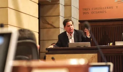 Juan Fernando Cristo, MinInterior. 