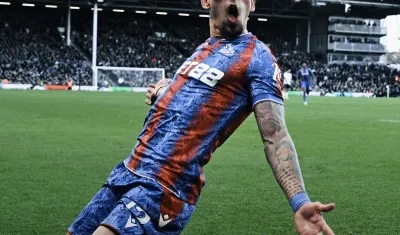 Daniel Muñoz celebrando su gol.