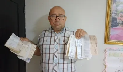 Deivi García con los 11 pendientes generados y aún no recibe sus medicinas. 