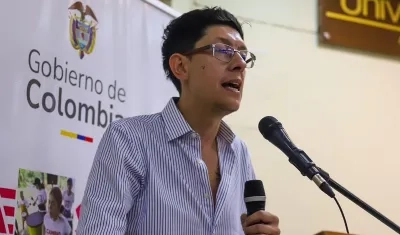 Daniel Rojas Medellín, Ministro de Educación.