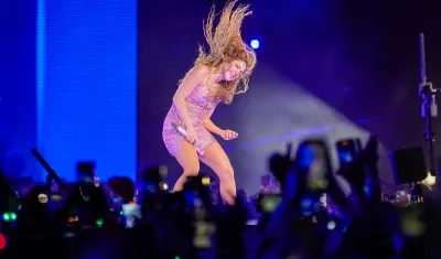 Shakira en su presentación esta noche en el Metropolitano. 