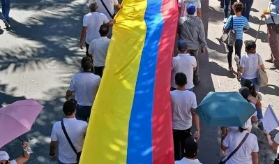 Personas marchando por la paz en el Catatumbo.