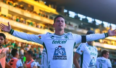 James Rodríguez fue figura del partido que el León le ganó 2-1 al San Luis.