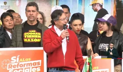  Sí a las reformas sociales