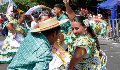 Delegación chilena en el Carnaval de Barranquilla