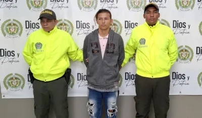 Carlos Andrés Moncayo Gómez 