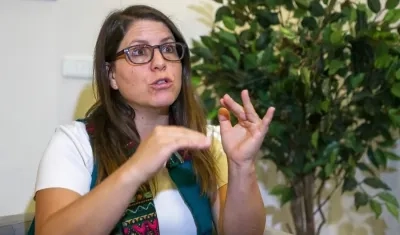 Directora de la División de las Américas de HRW, Juanita Goebertus.