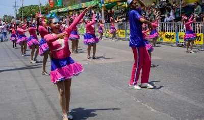 Comparsa África insólita.