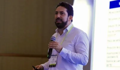 El Ministro de Hacienda, Diego Guevara.