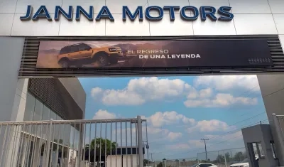 Fachada de Janna Motors.