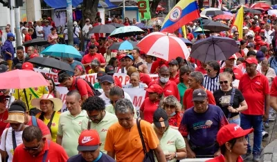 Los docentes se 'concentraron' en el Paseo Bolívar.