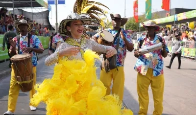 La Reina Tatiana Angulo Fernández De Castro durante Gran Parada de Tradición.