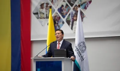 Hernán Penagos, Registrador Nacional.