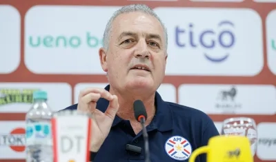 El argentino Gustavo Alfaro, entrenador de la selección paraguaya. 