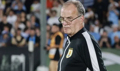 Marcelo Bielsa, entrenador de la selección uruguaya.