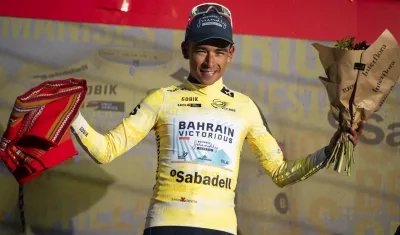 Santiago Buitrago en su reciente victoria en la Vuelta a la Comunidad Valenciana.