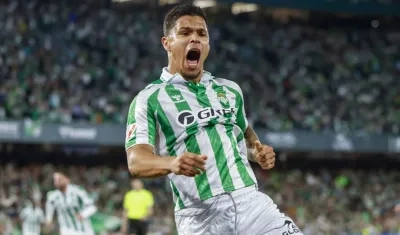 El colombiano 'Cucho' Hernández, celebra su gol ante el Sevilla. 