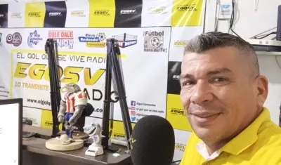 Jerry Benavides, narrador deportivo barranquillero.
