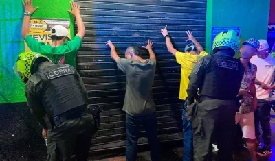 Las 'Caravanas por la vida' está compuesta por más de 200 policías, Ejército y funcionarios del Distrito.